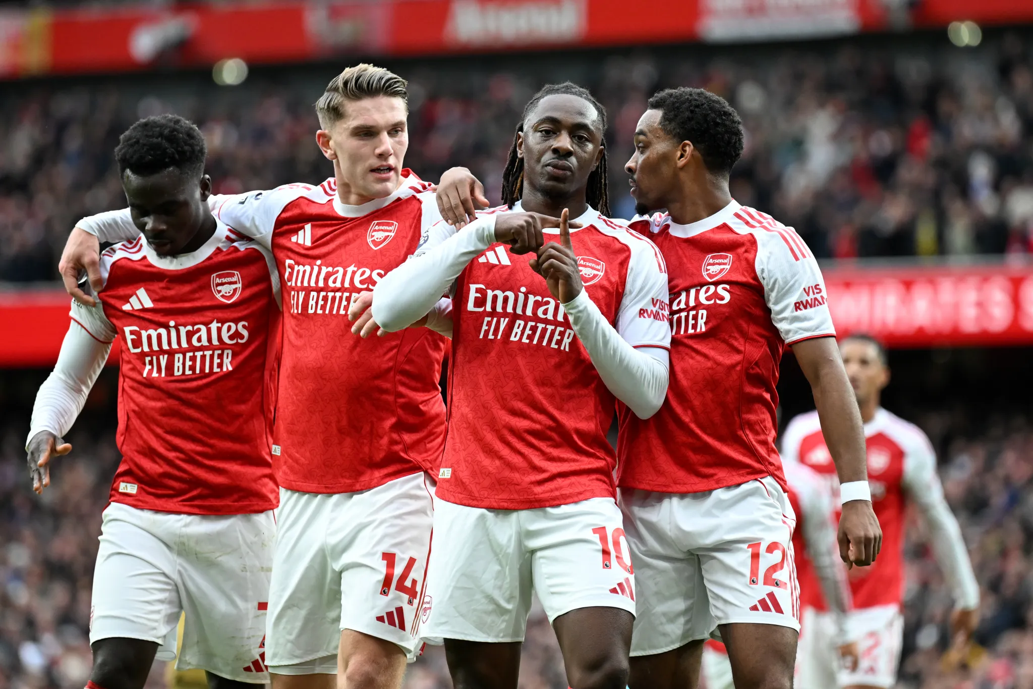 Eberechi Eze celebrates scoring for Arsenal