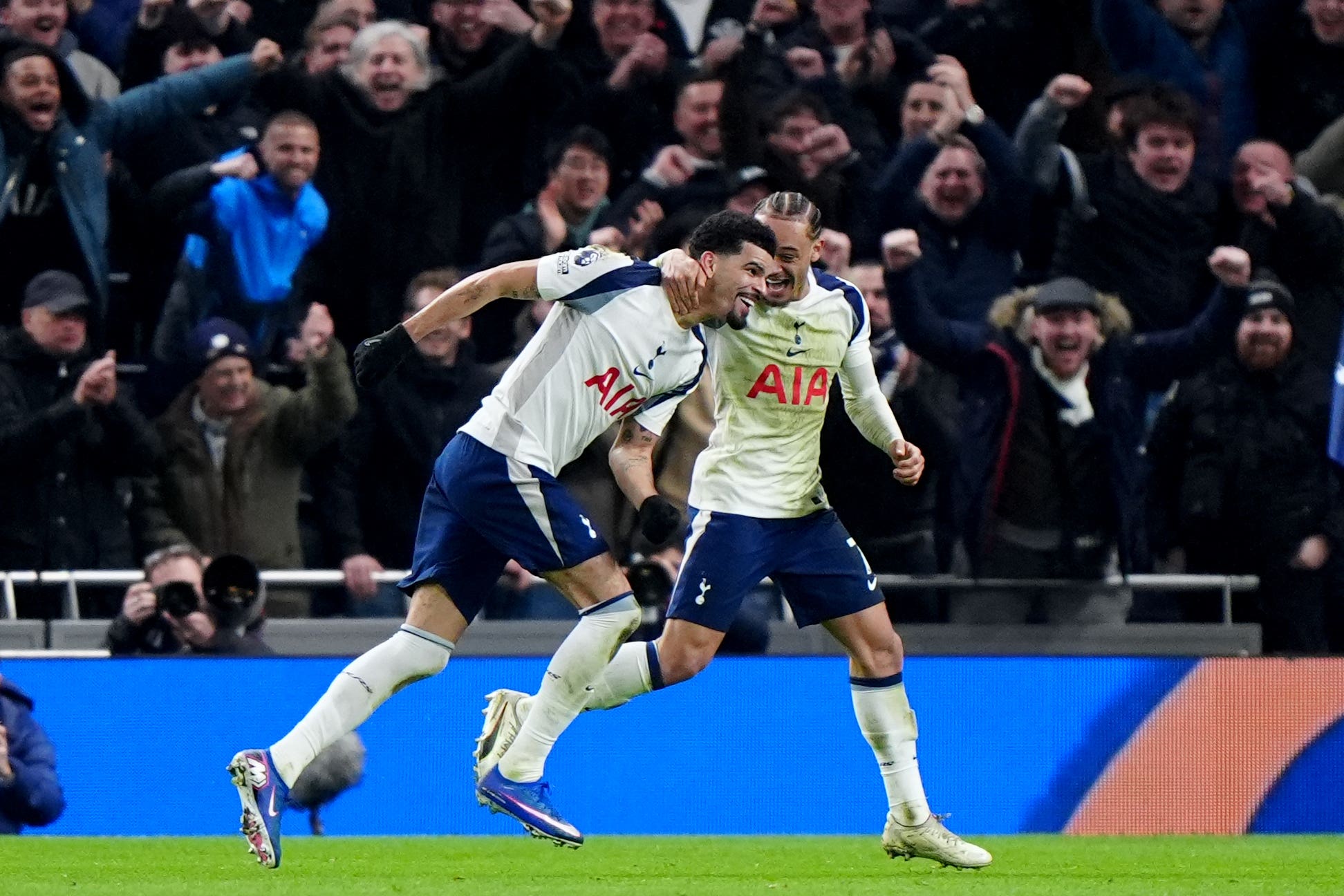 Solanke's Stunning Equaliser Dents Man City's Title Hopes